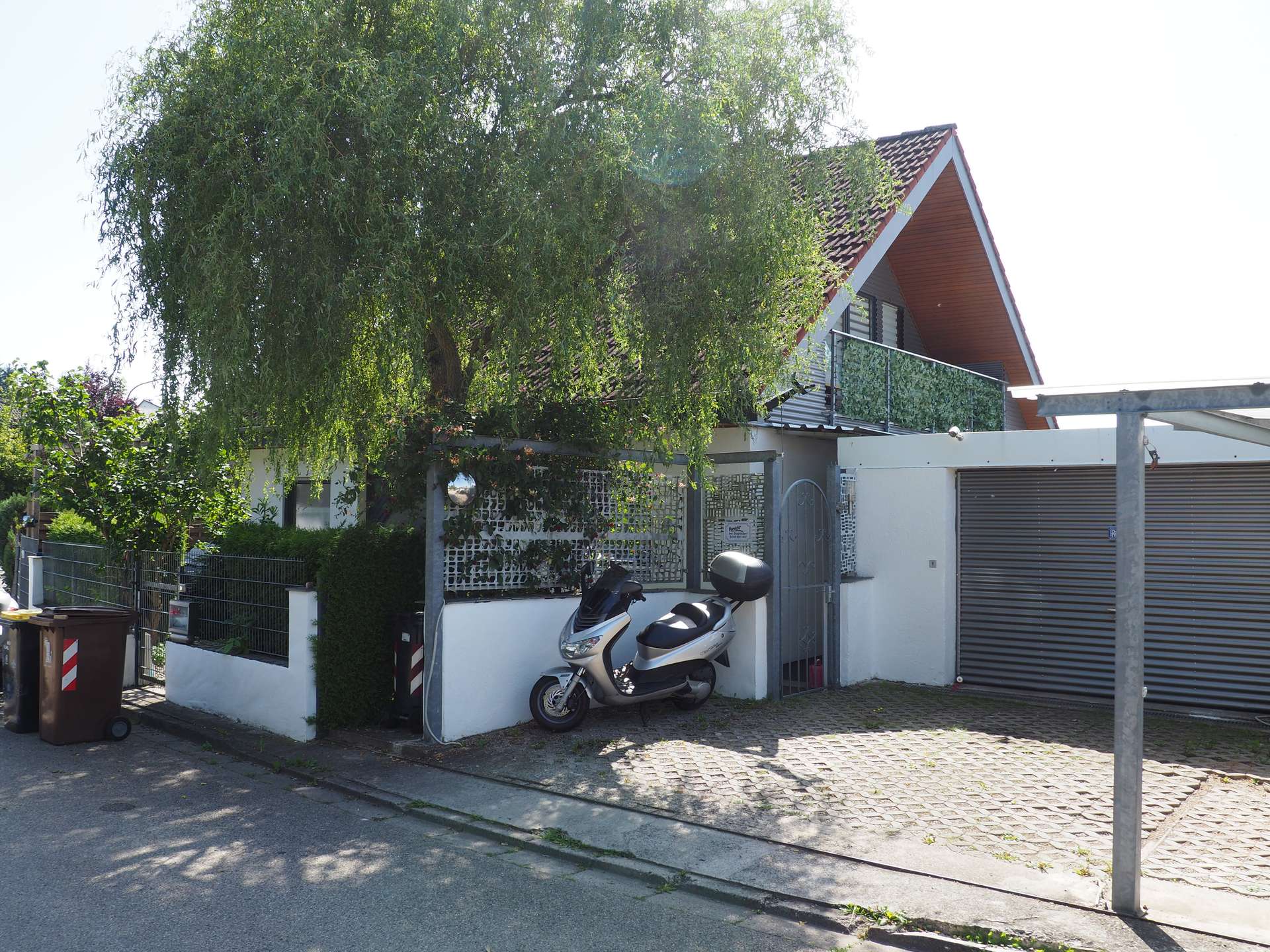 Blick von der Straße