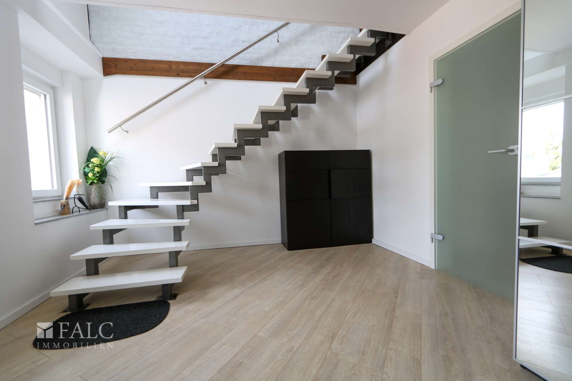 Treppe zum DG