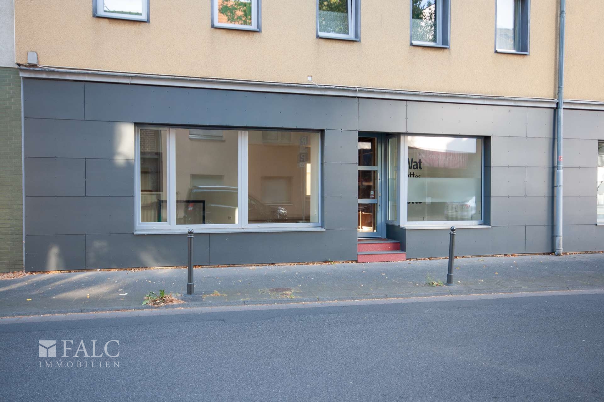 Straßenansicht