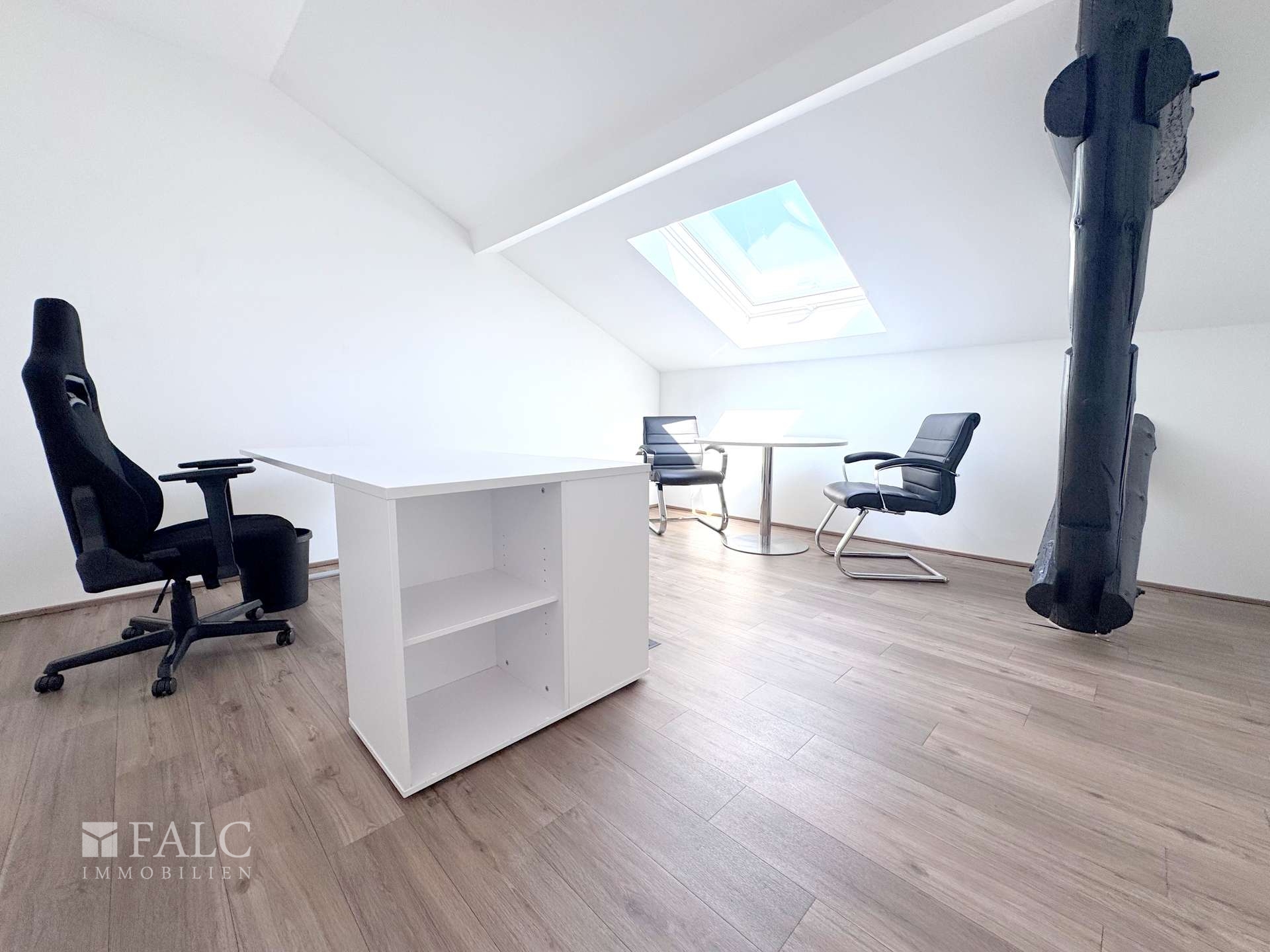 Büro OG