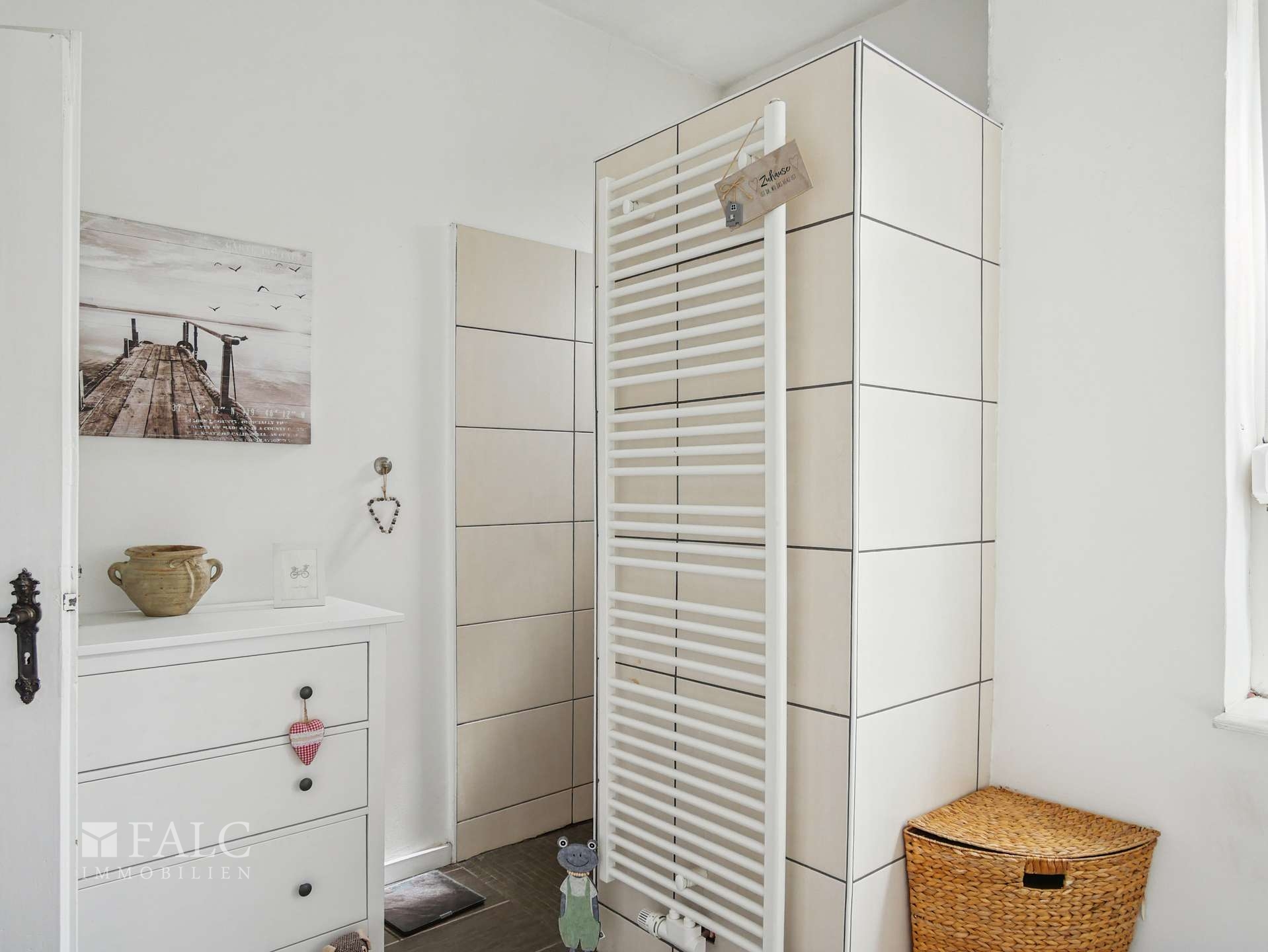Dusche Erdgeschoss