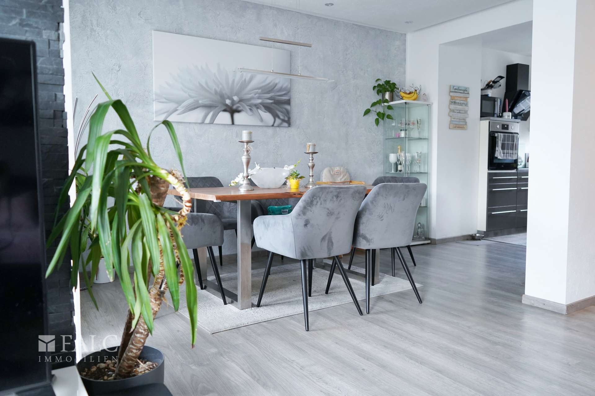 Esszimmer Ansicht 2