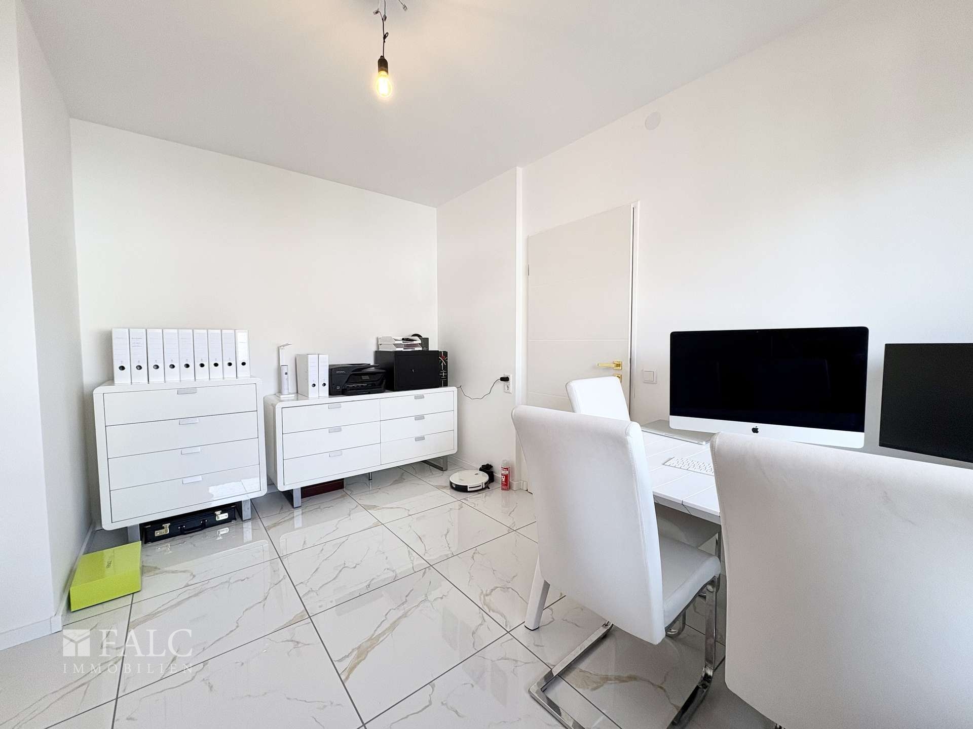Bürozimmer/Kinderzimmer