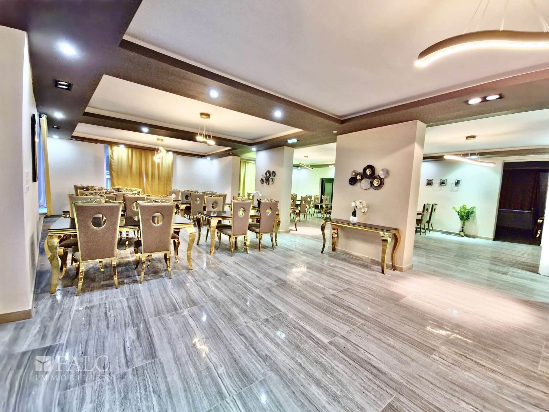 Hotel Restaurant