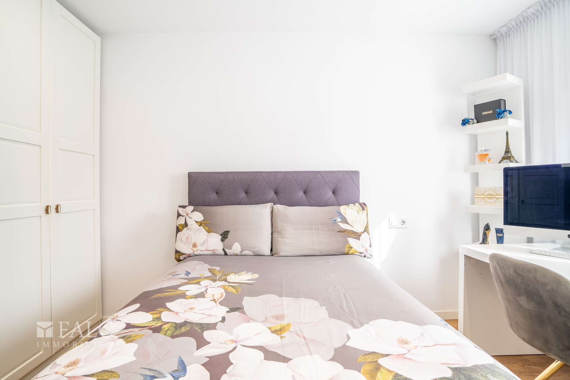 Schlafzimmer 2