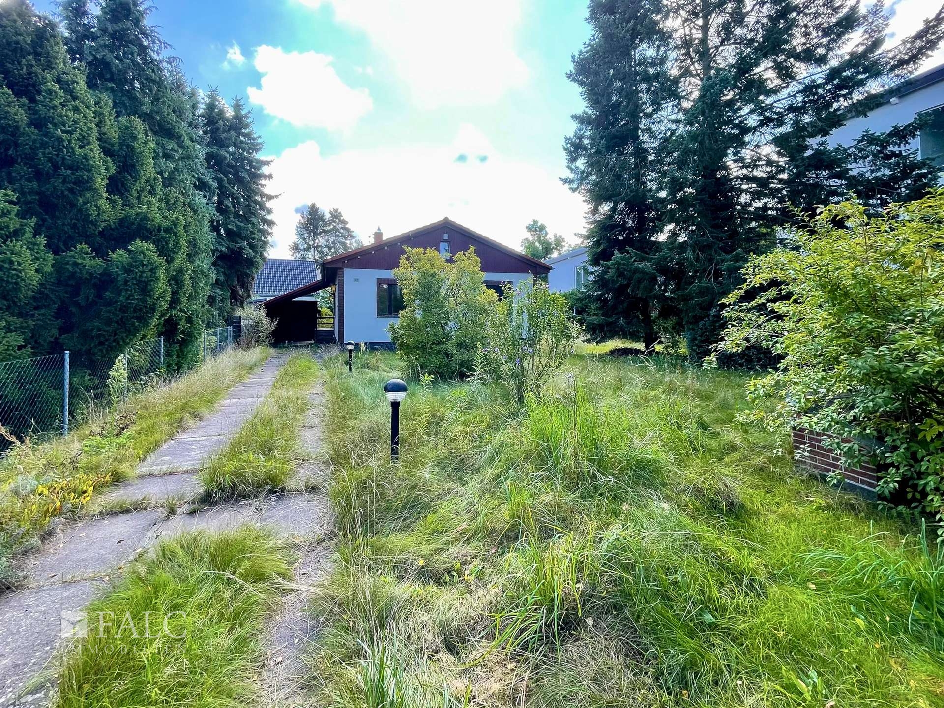 Grundstück