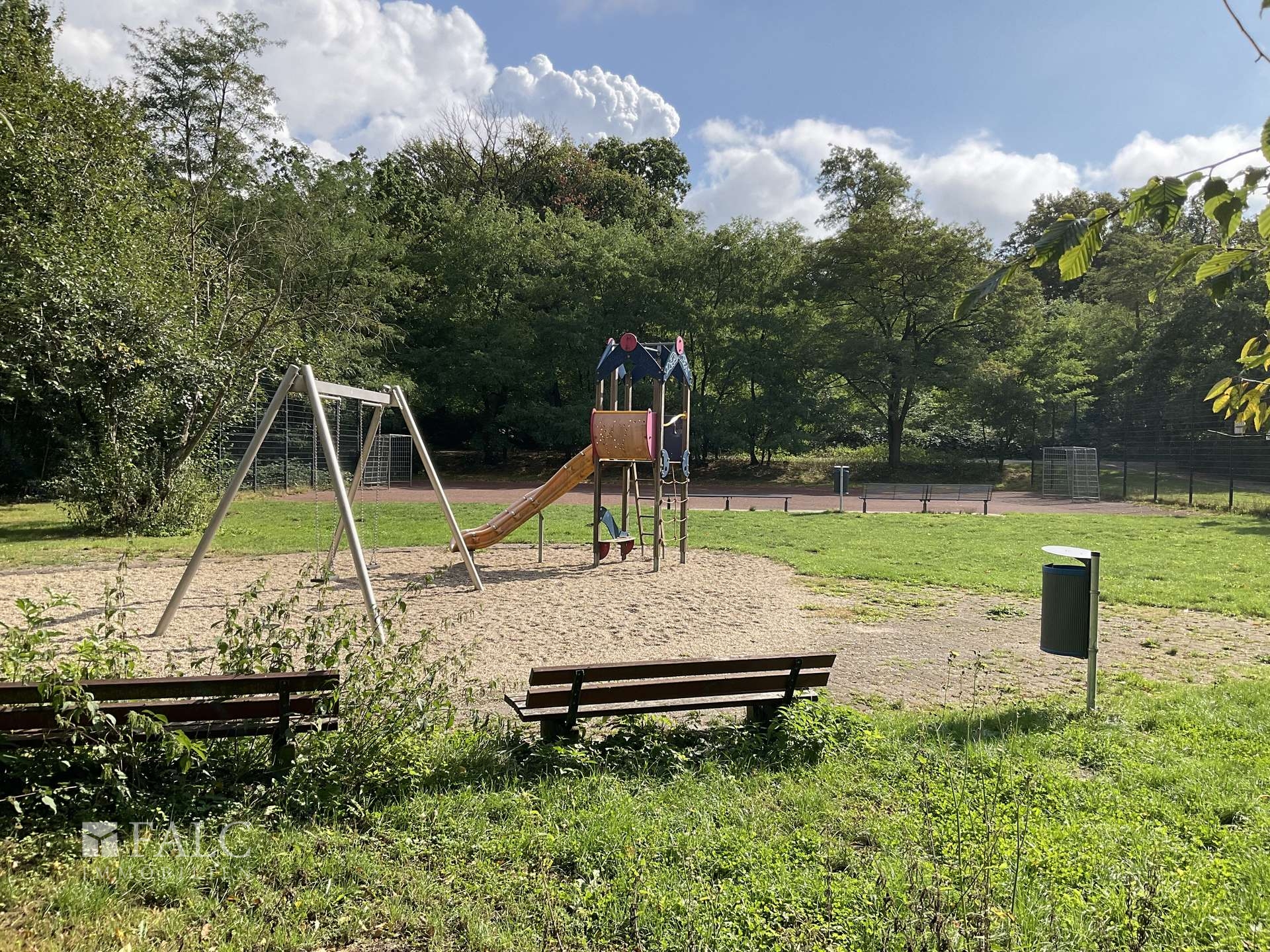 öffentlicher Spielplatz