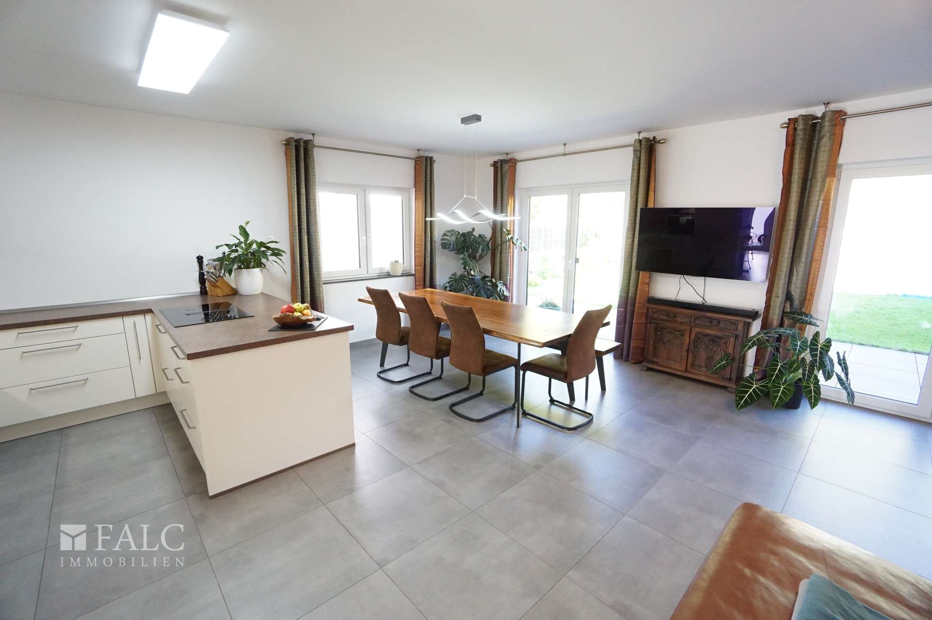 Wohn- Esszimmer EG