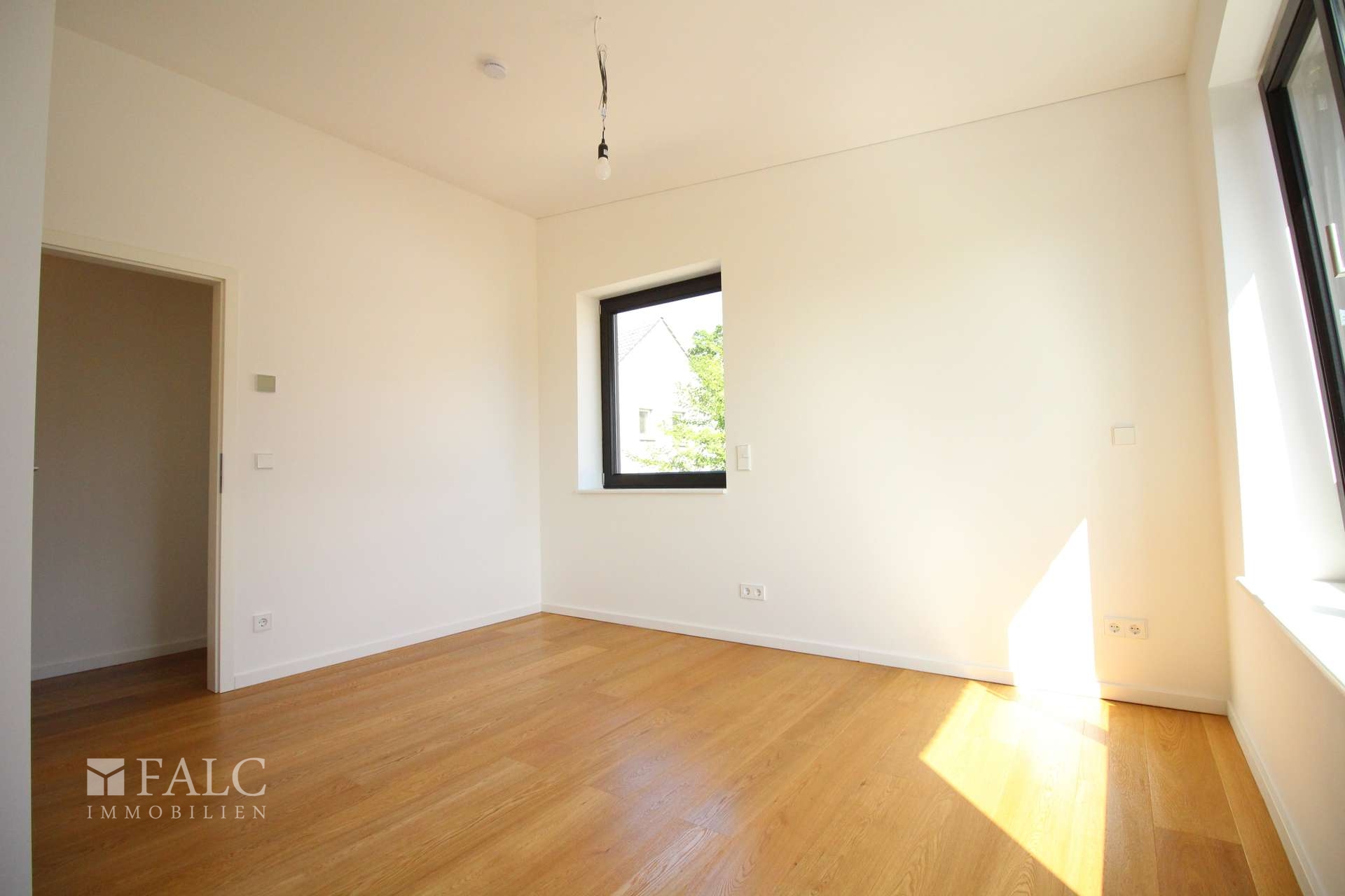 großes Schlafzimmer