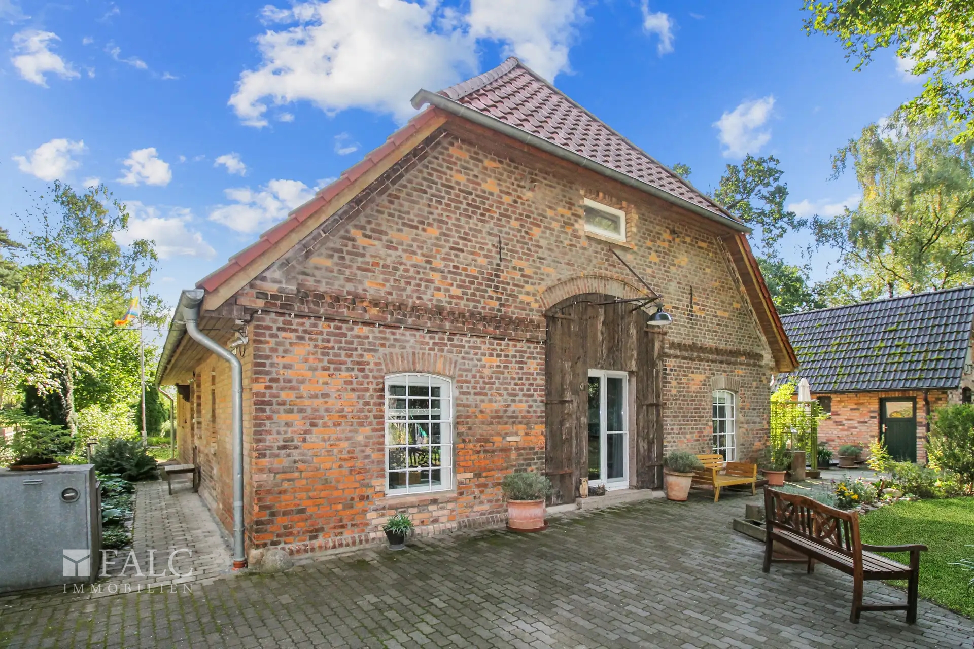 Außenansicht II