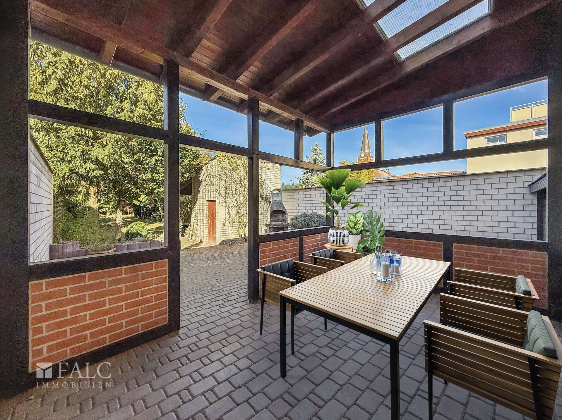 überdachte Terrasse (Einrichtung digital)