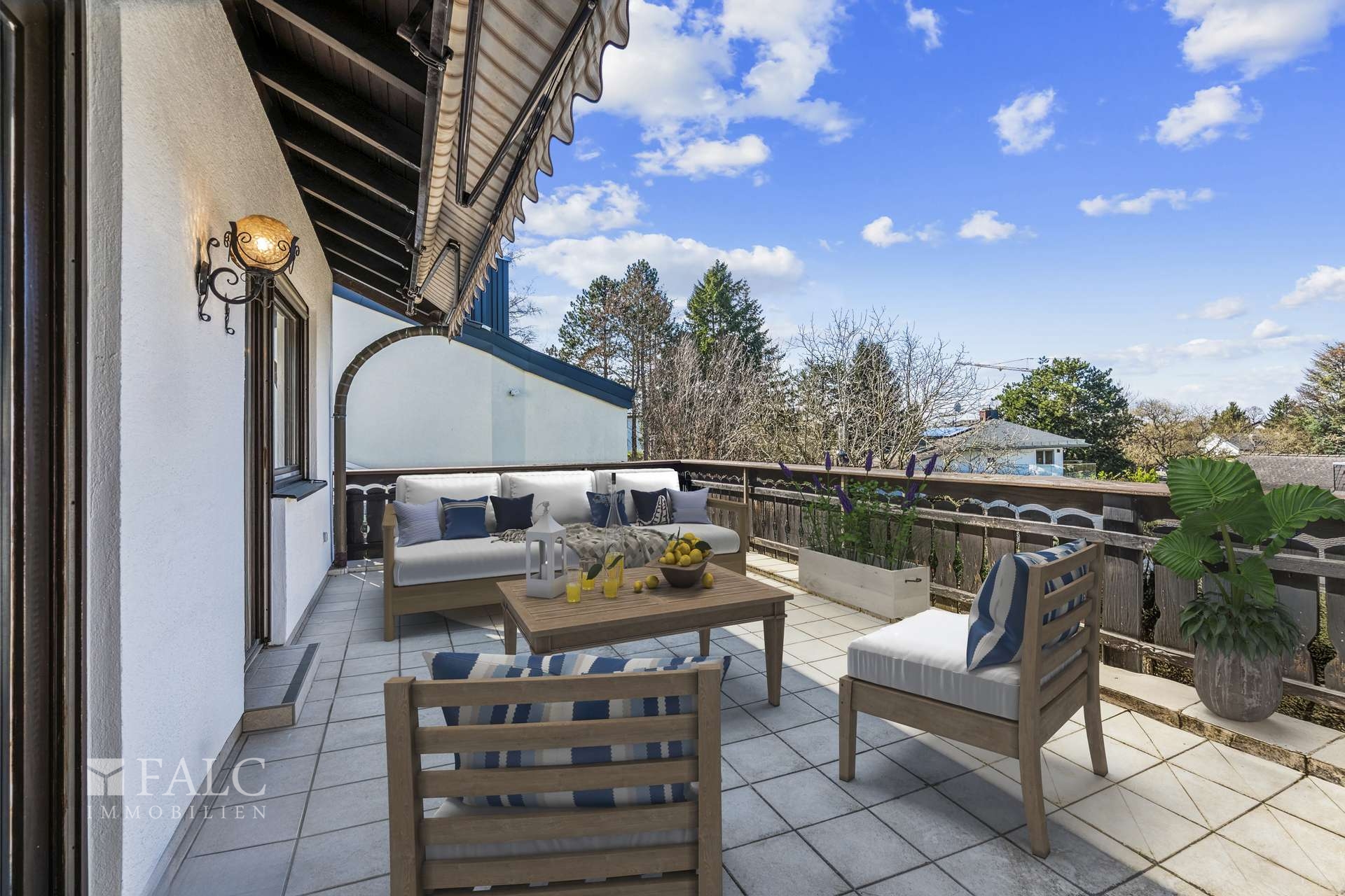 Visualisierung: Großer Balkon