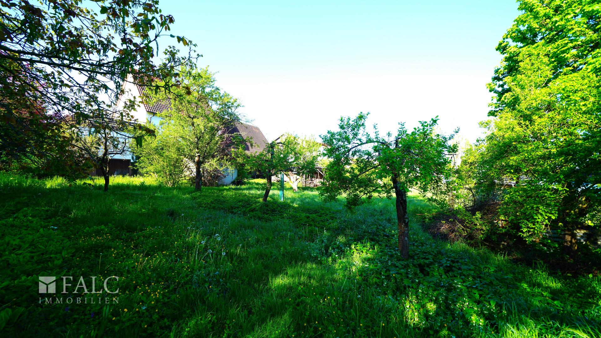 Bauplatz auf 761 m² Grundstück