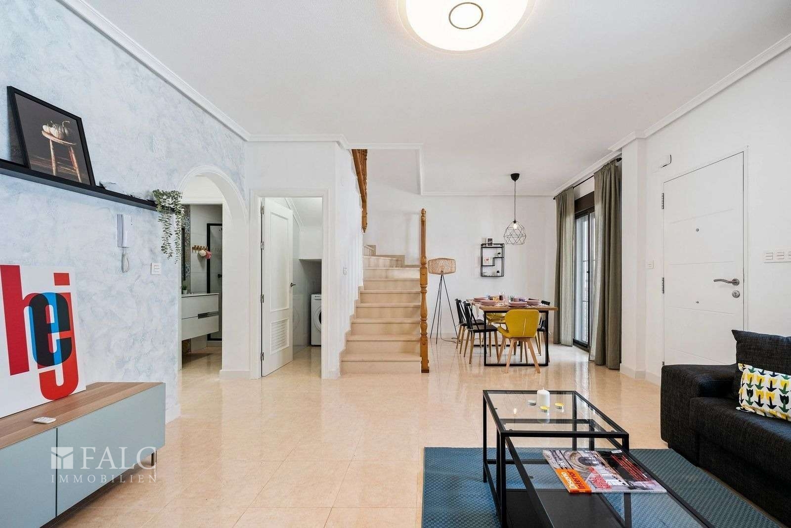 Living room / Salón / Sala de estar