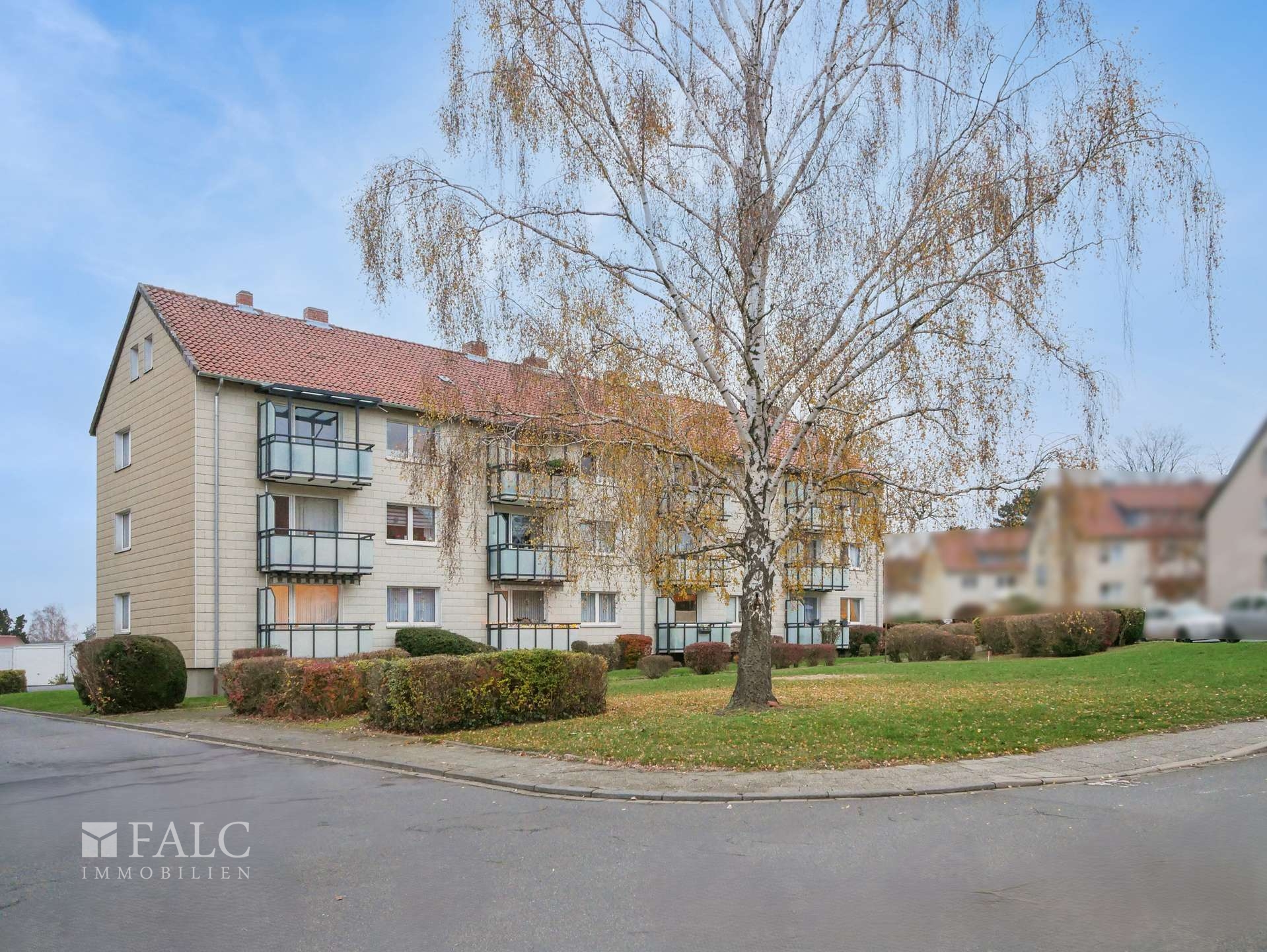 Rückansicht mit Balkonen