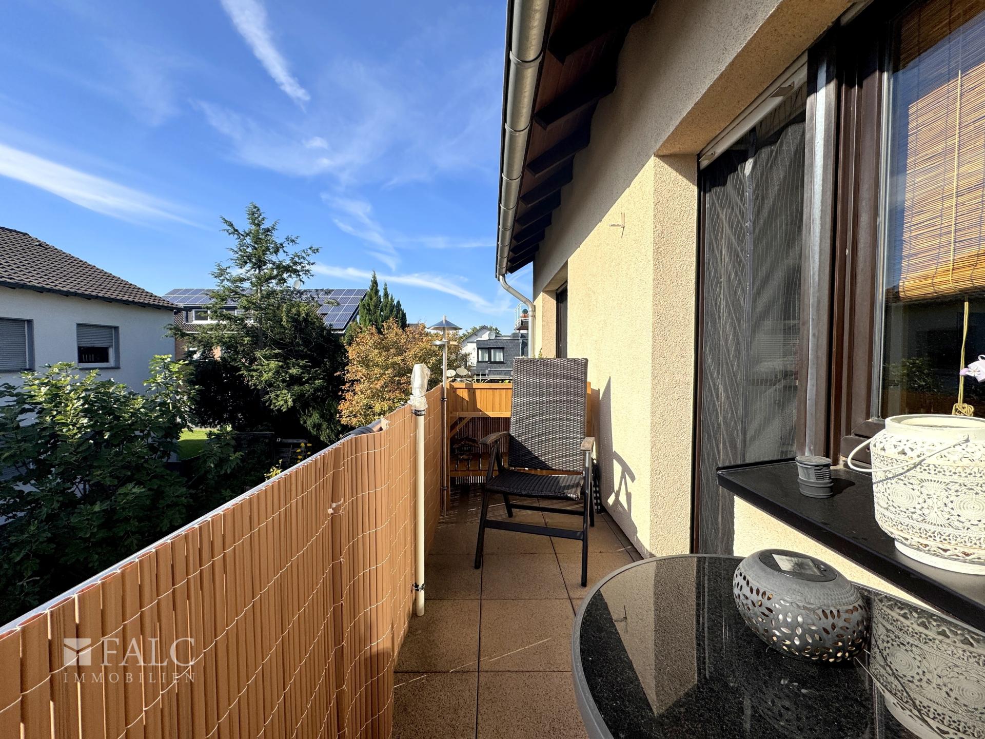 Balkon OG