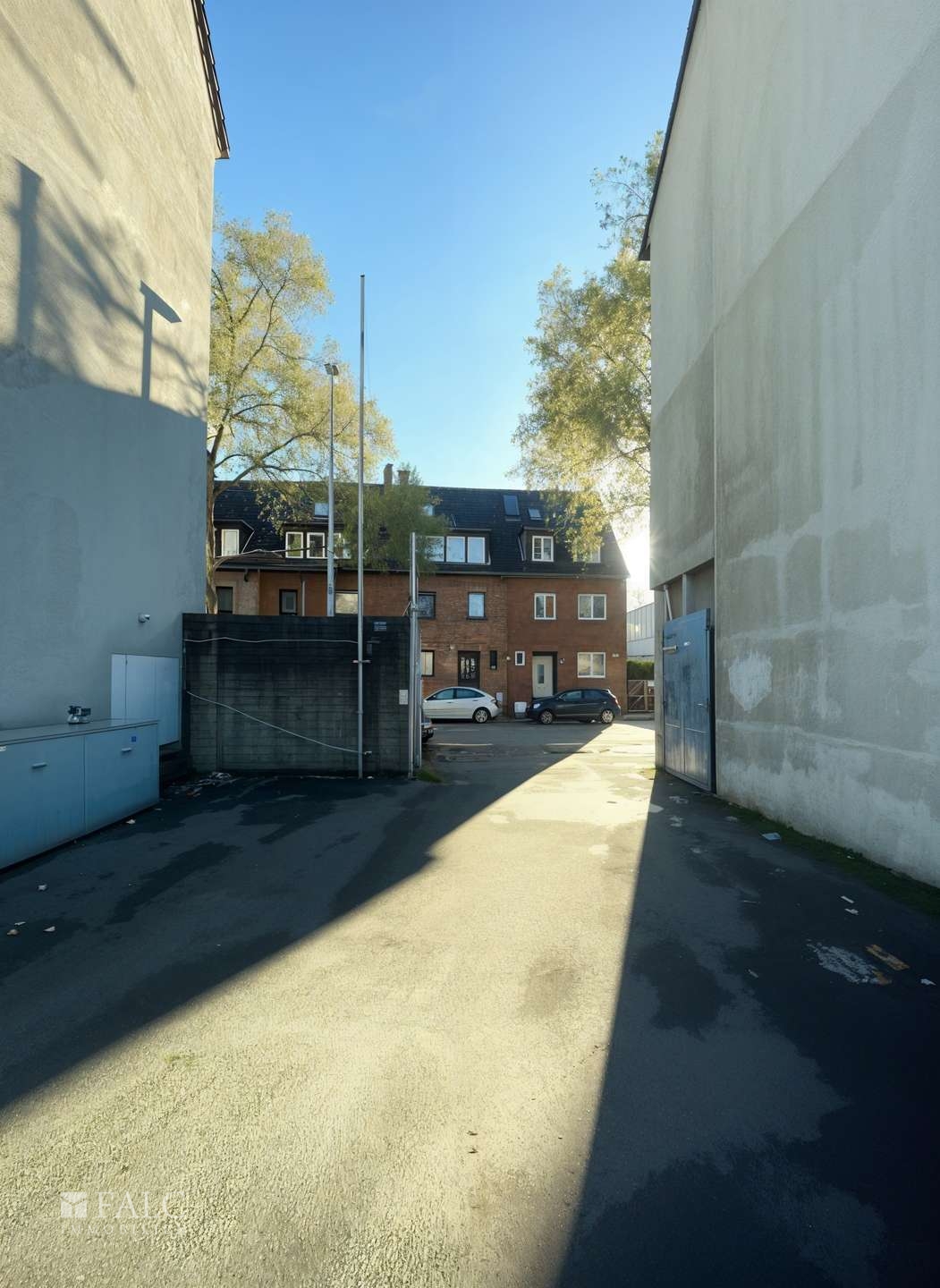 Einfahrt (Baulücke)