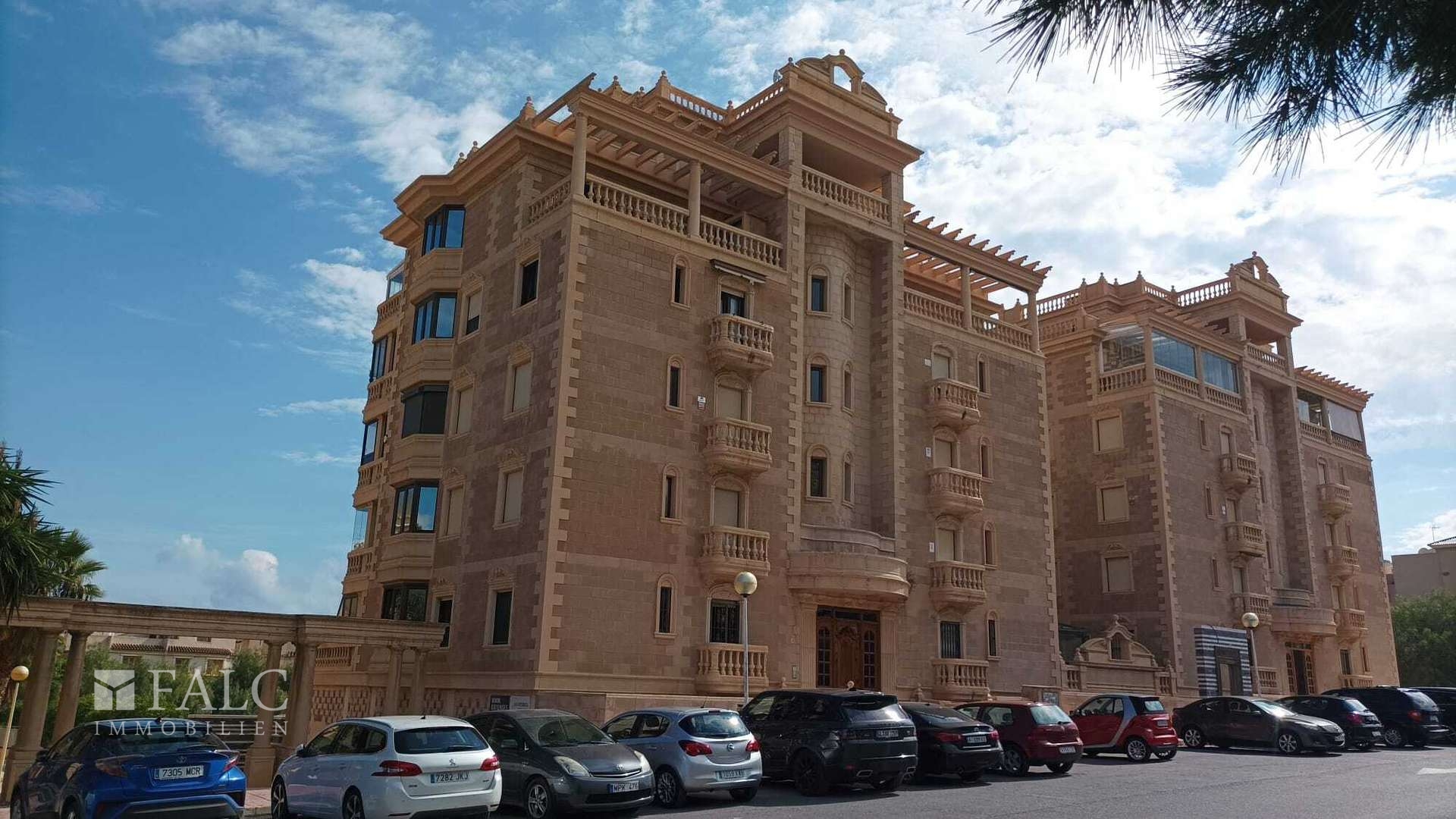 Hausanlage Weitansicht