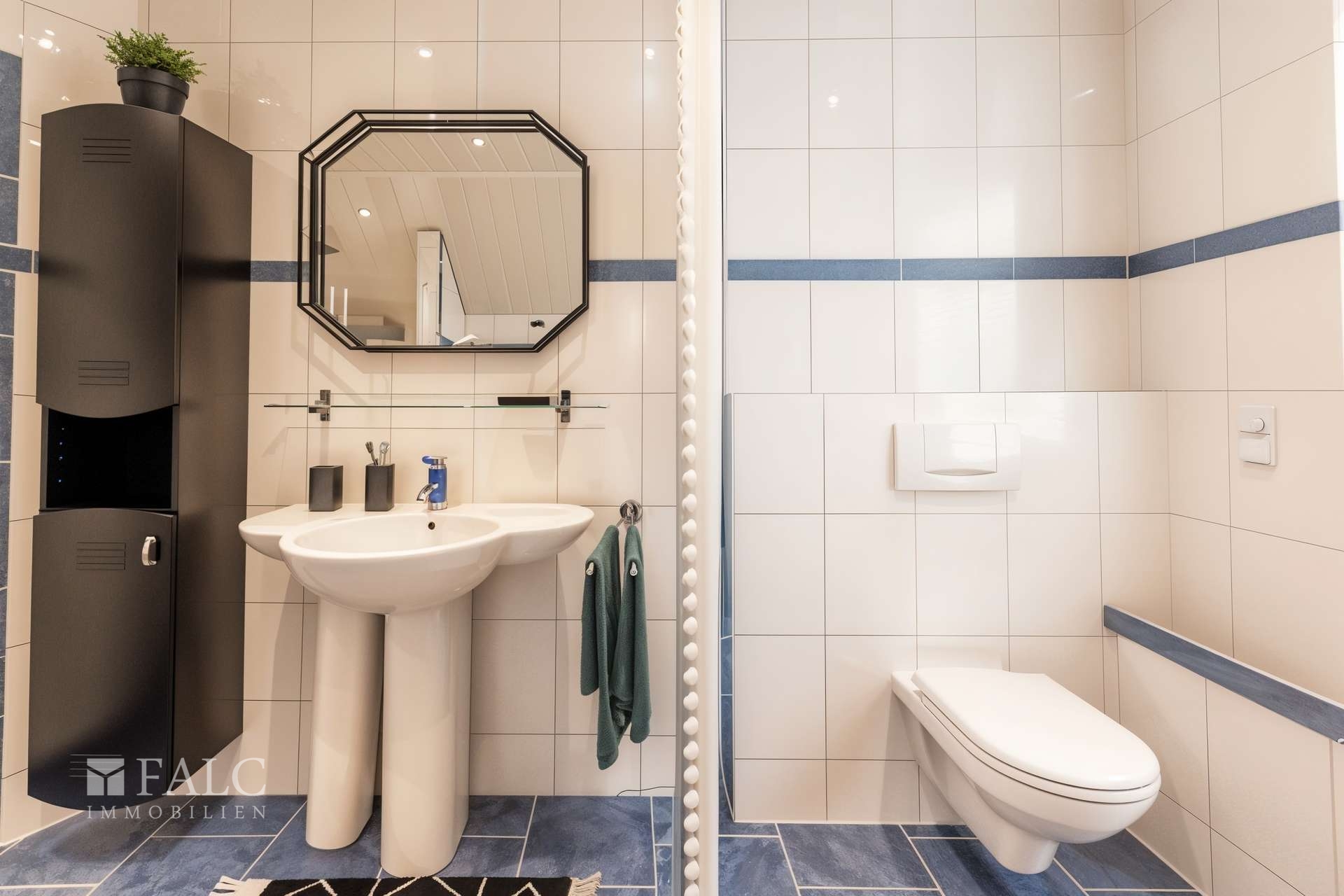 OG Badezimmer - (KI generiert)