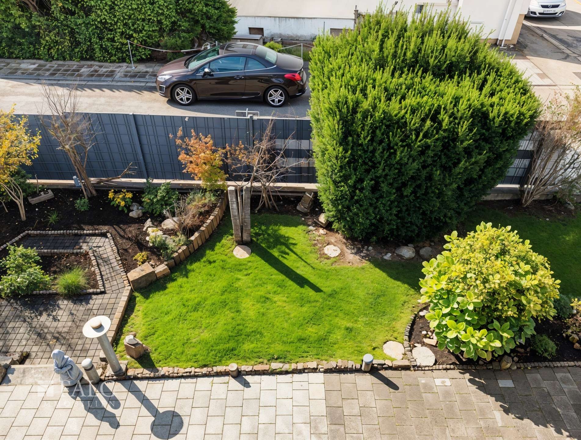 Hof I - (KI generiert)