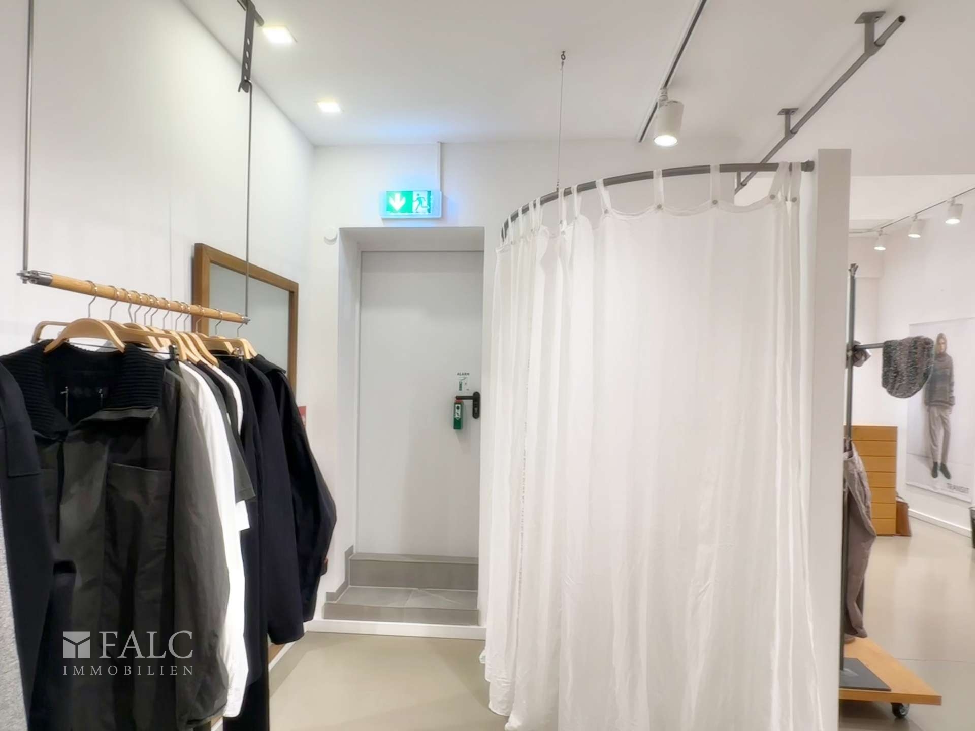 Verbindungstür zum Hausflur