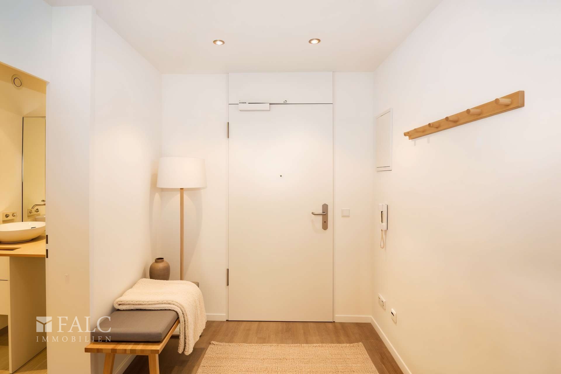 Flur - (KI Home Staging)