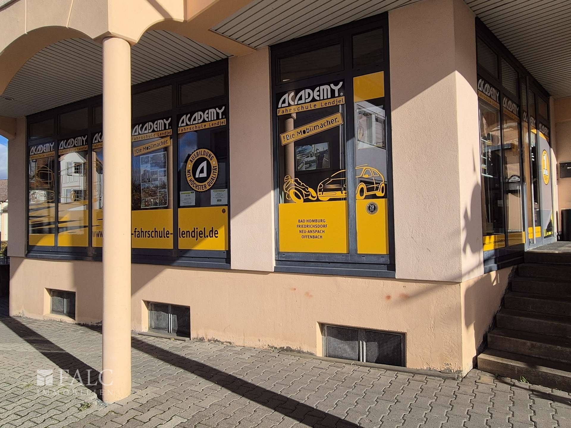 Fahrschule Straßenansicht
