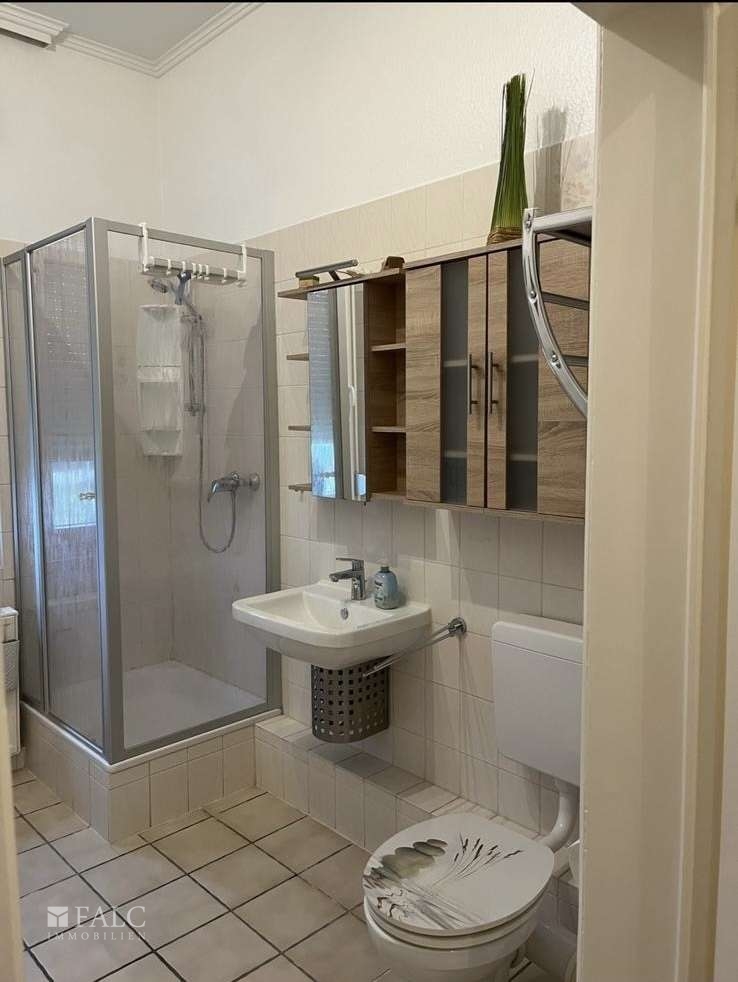 2 Zimmer Wohnung Bad2