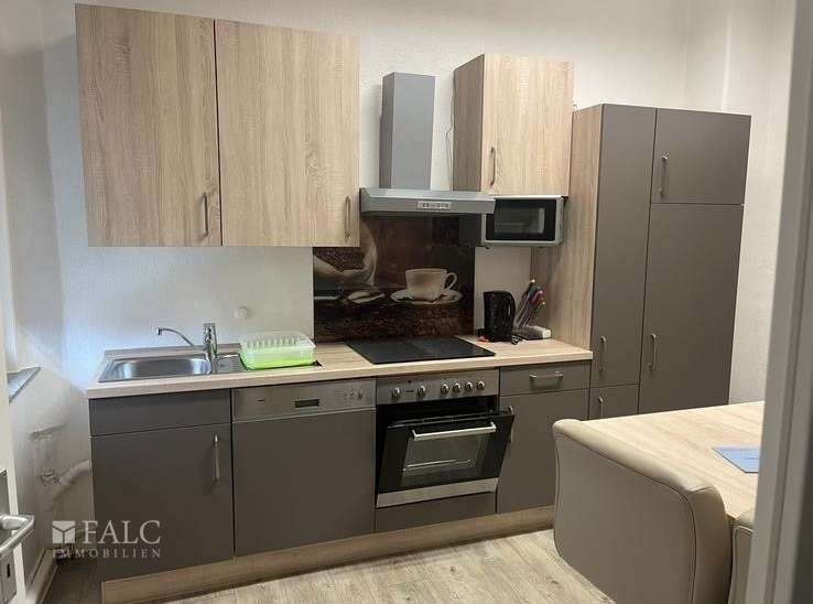 2 Zimmer Wohnung m. Küche