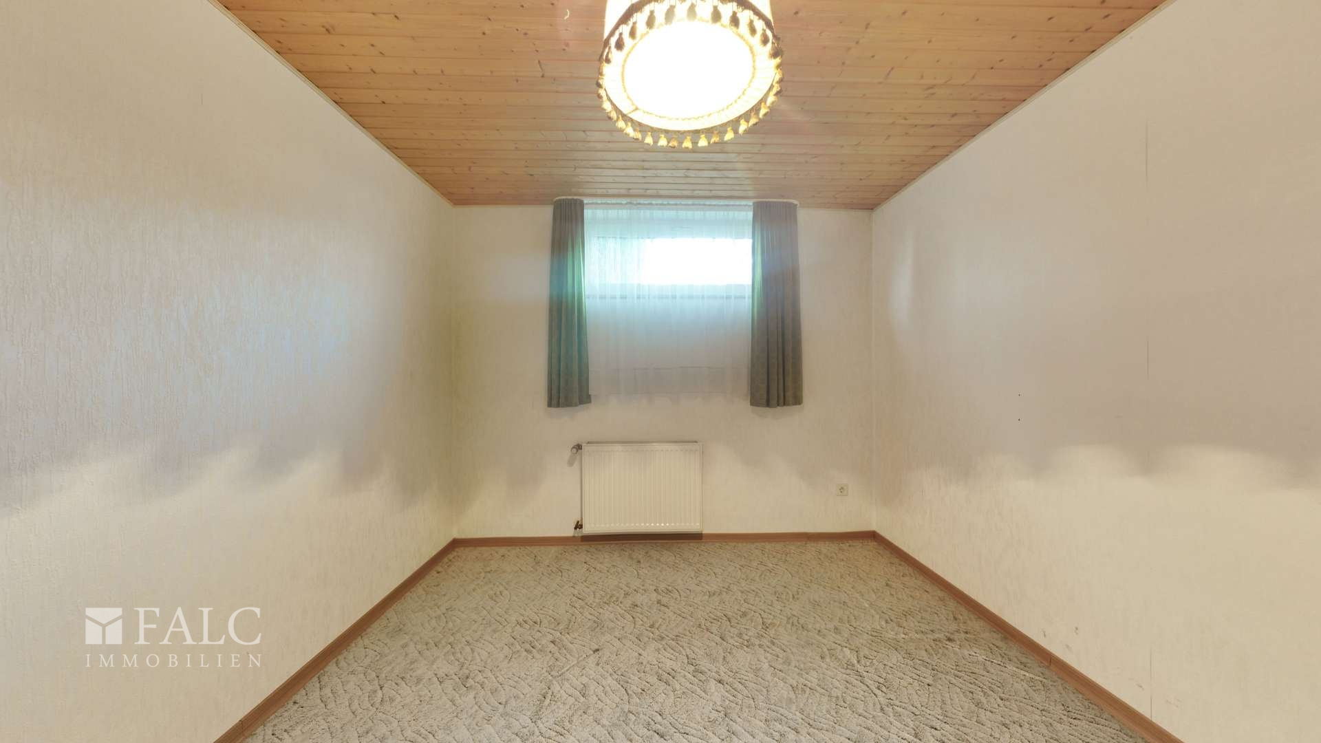 Schlafzimmer KG