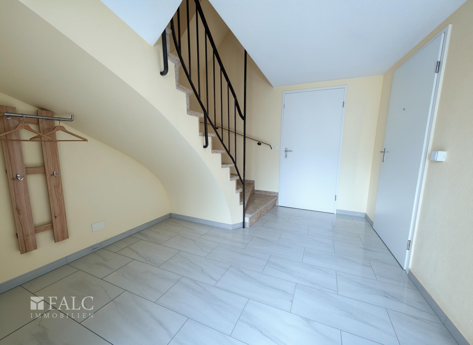 Flur Eingangsbereich (Anbau) (KI)