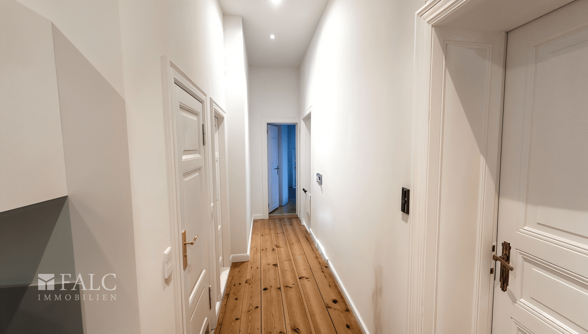 Flur Richtung Schlafzimmer