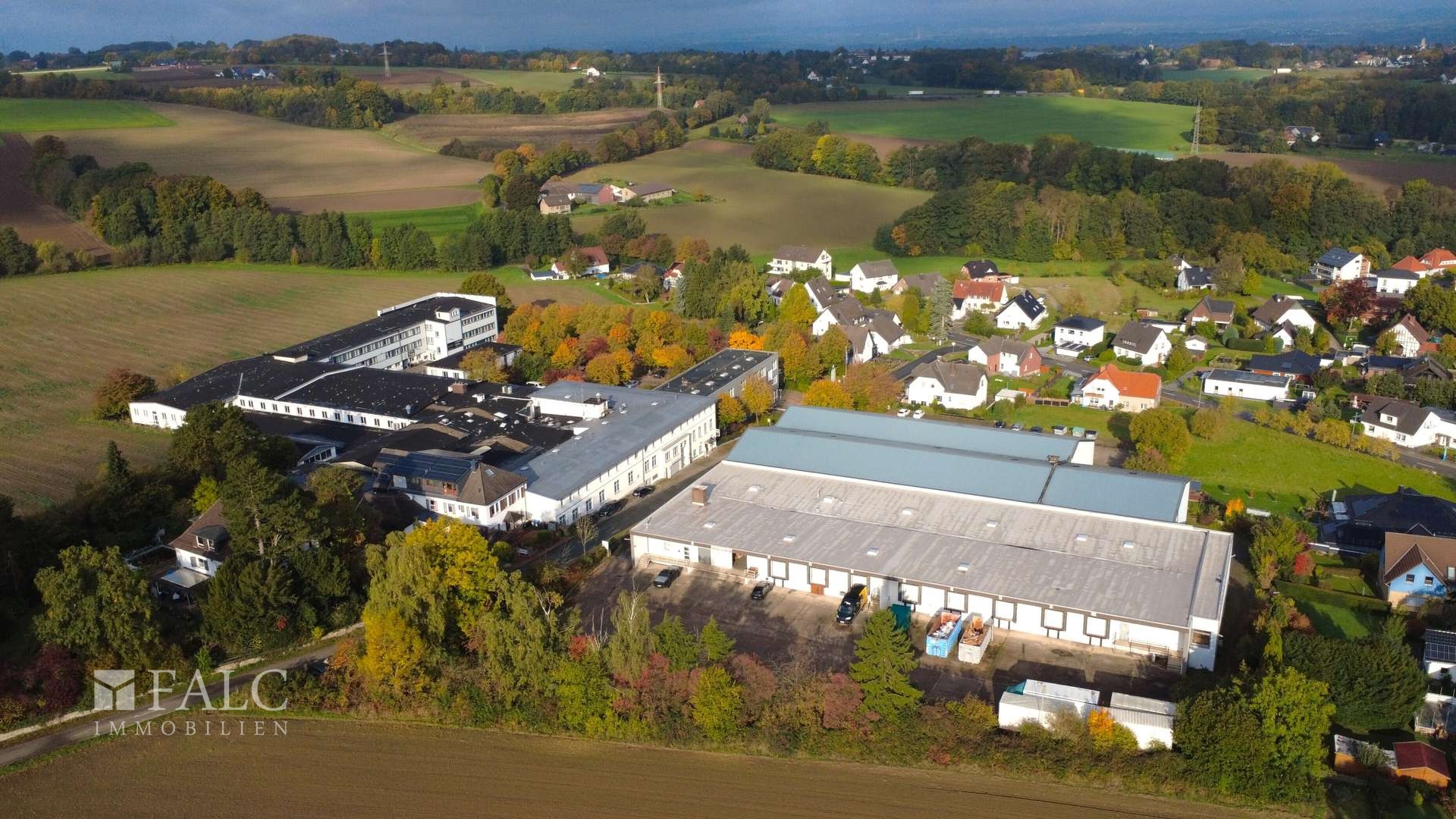 Eingebettet in Grün