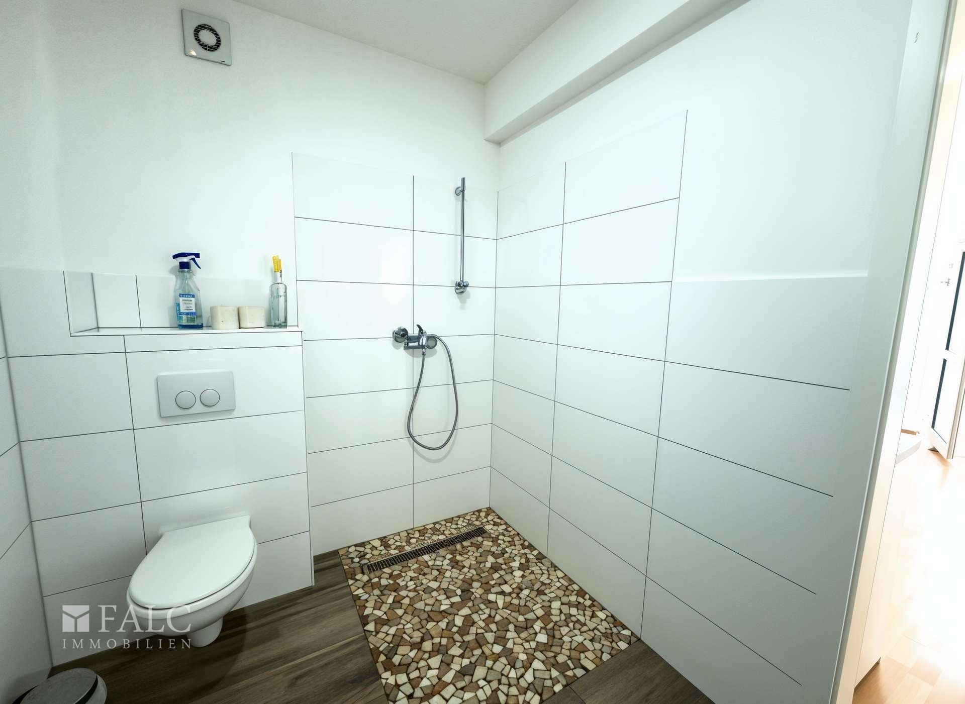 Badezimmer Apartment 1 