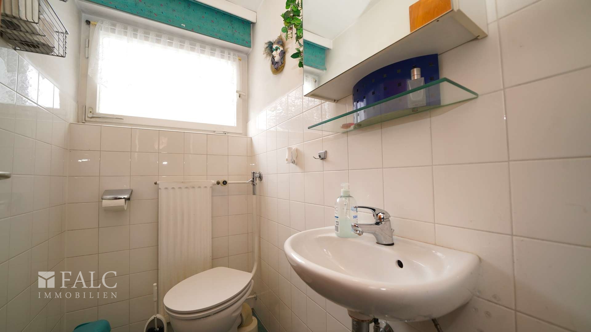 Stilles Örtchen (Erdgeschoss)