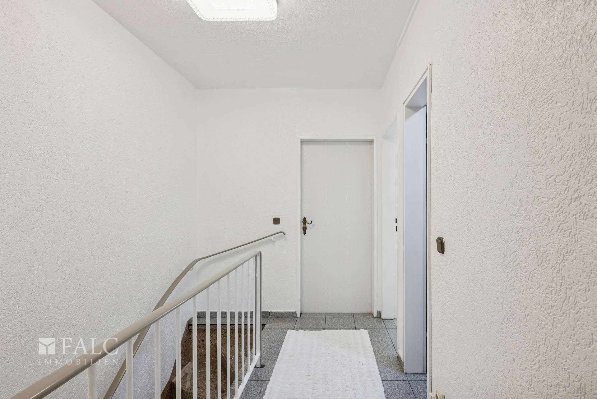 Flur 1. OG