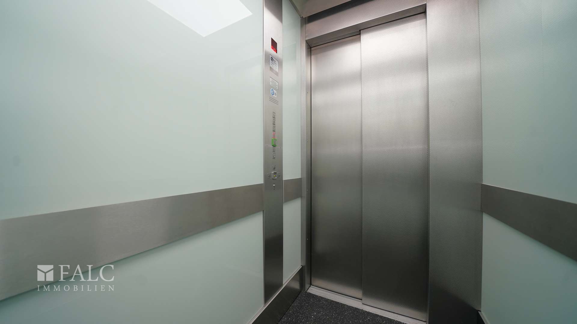 Barrierefreier Aufgang