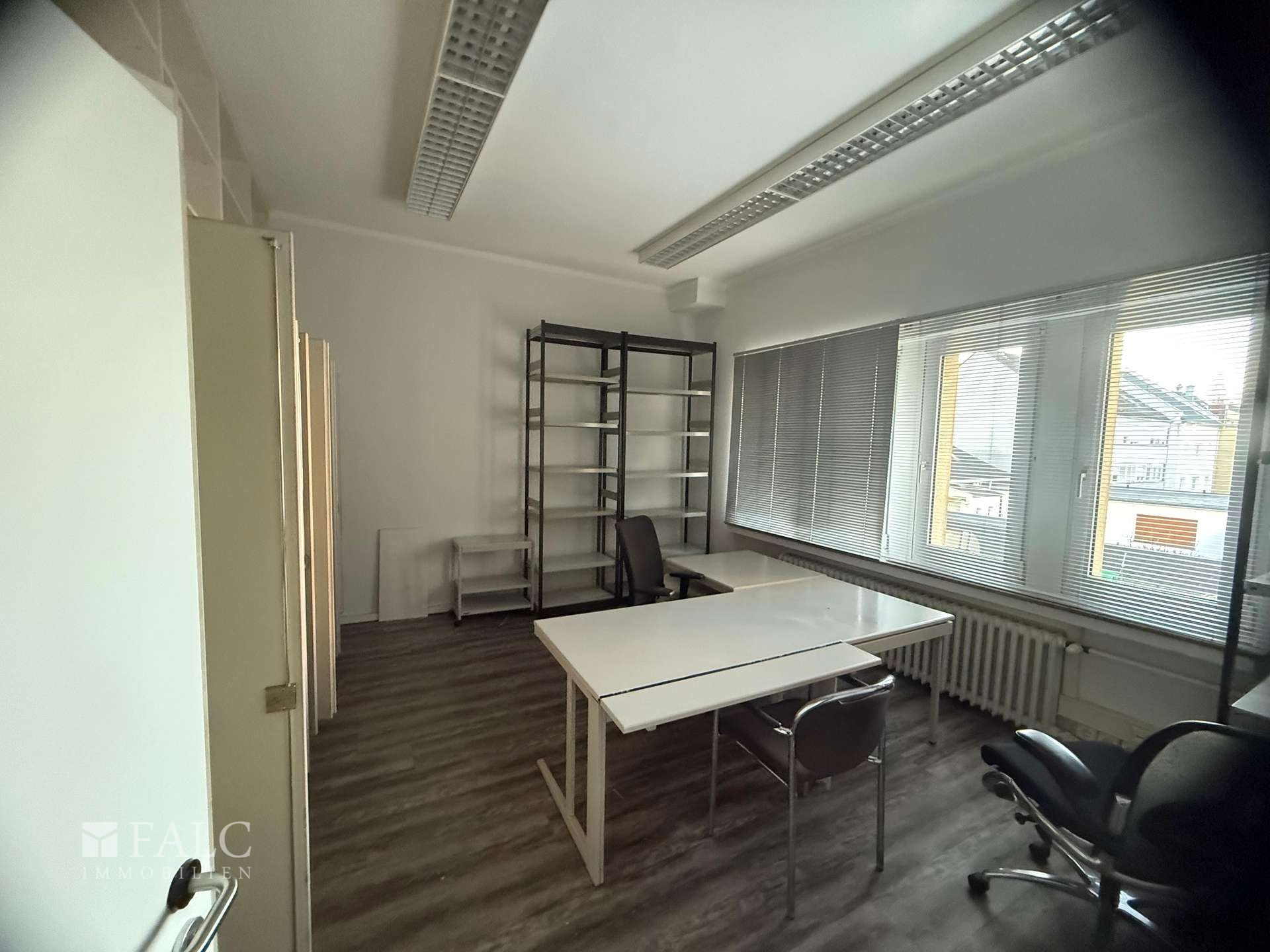 Büro 2 