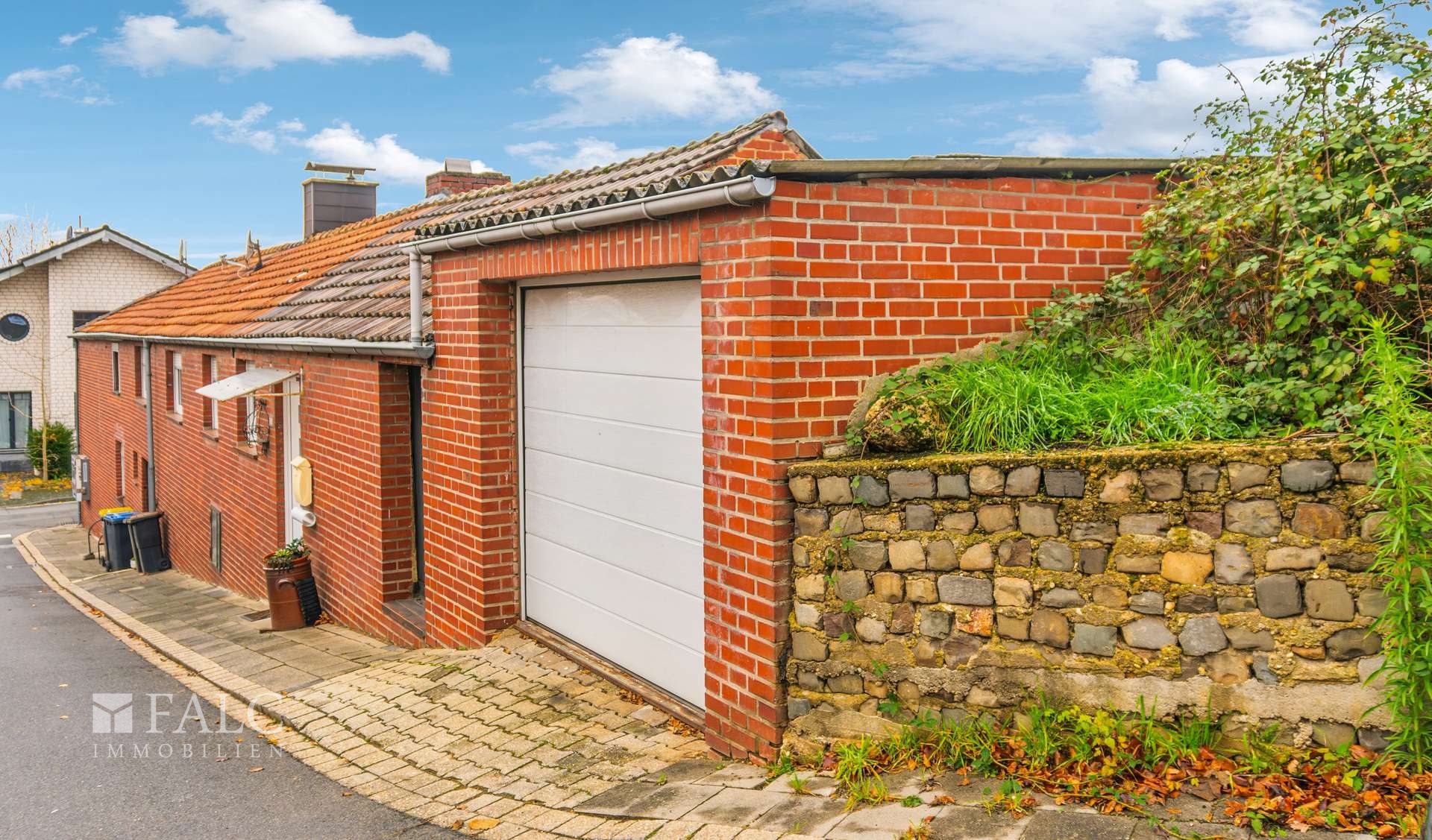 Seitenansicht Garage