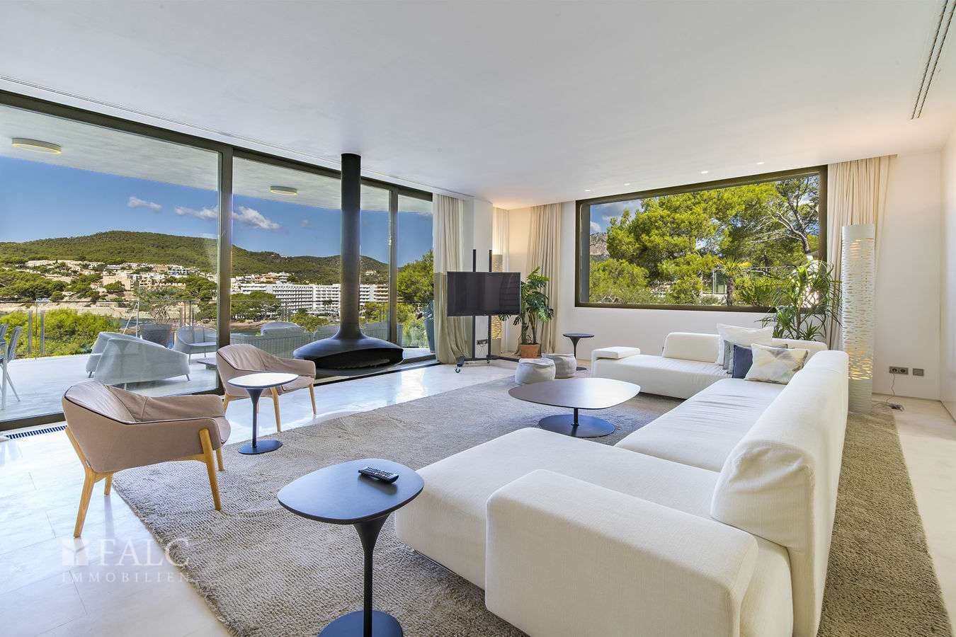 villa-camp-de-mar-10