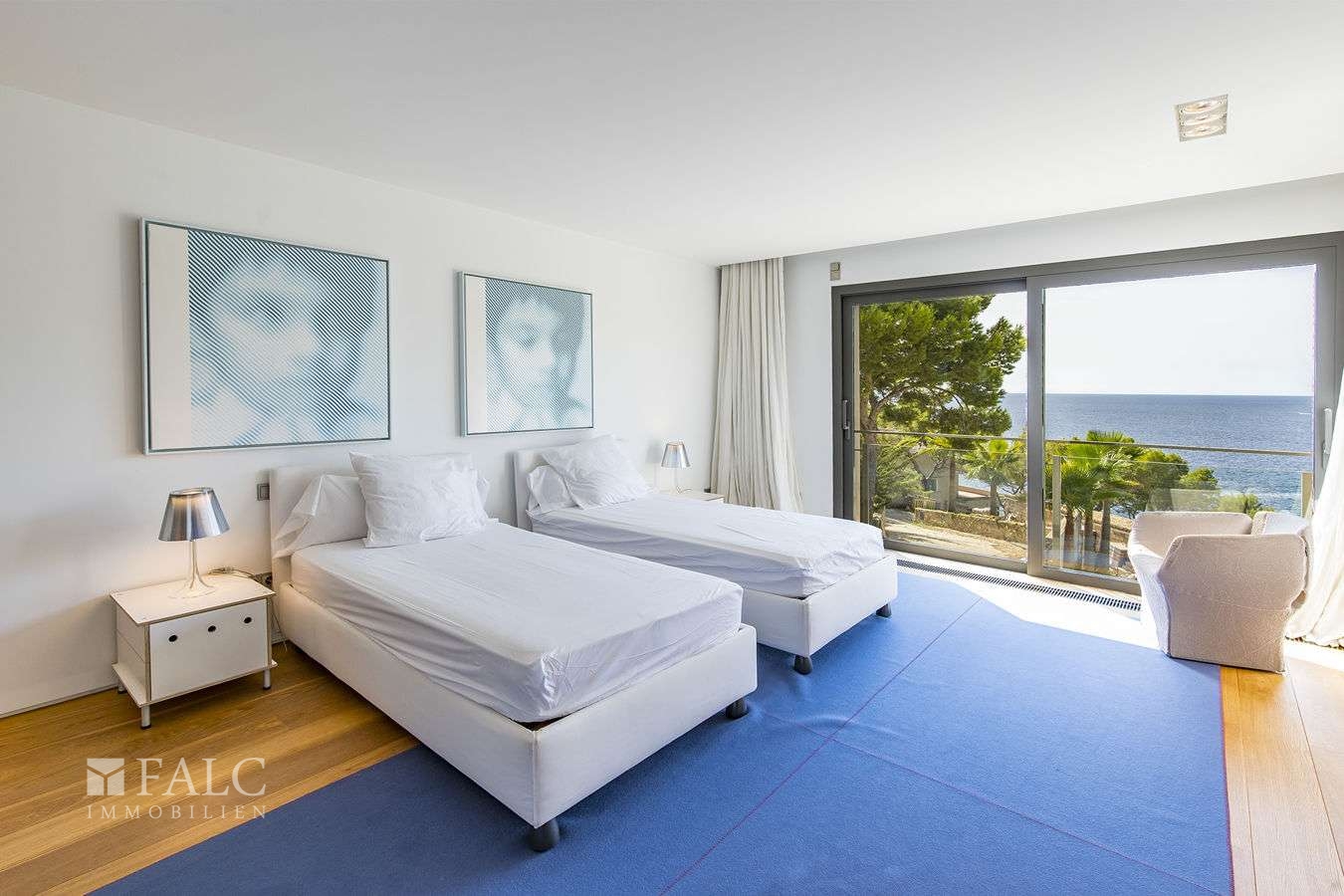 villa-camp-de-mar-23