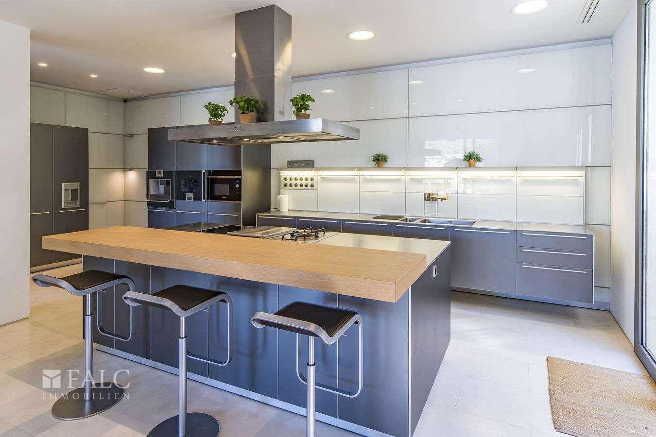 villa-camp-de-mar-14