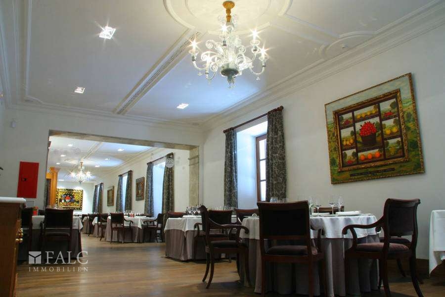 geschäftsgebäude-palma-11