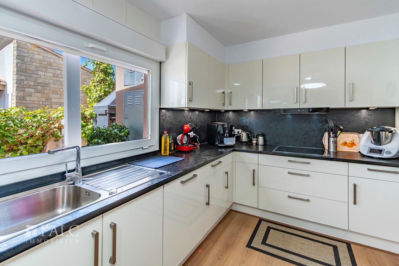 apartment-cala-estancia-6