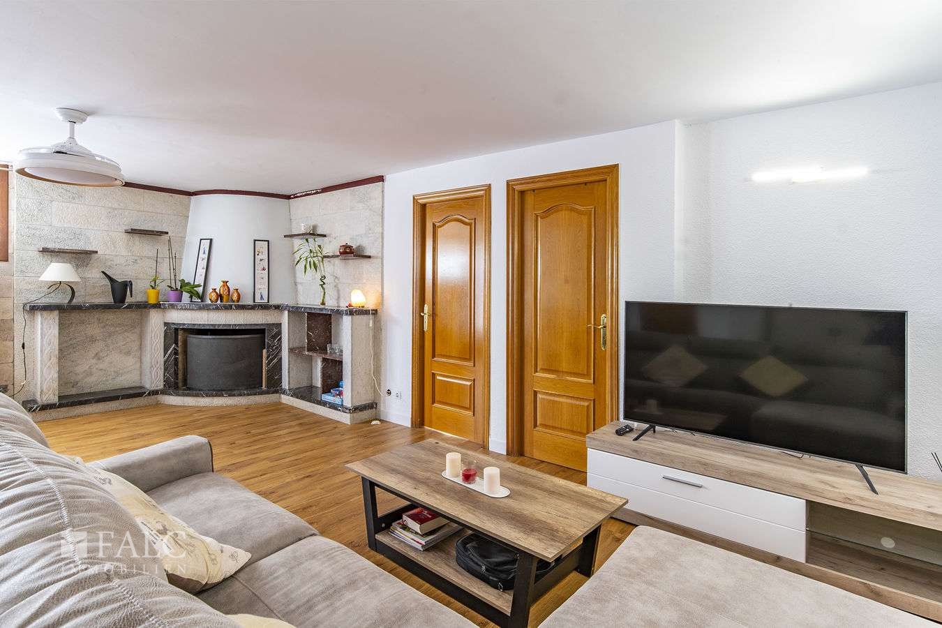 apartment-cala-estancia-14