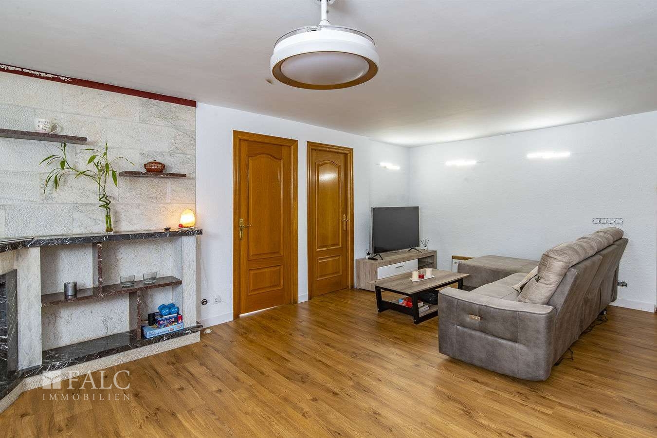 apartment-cala-estancia-15