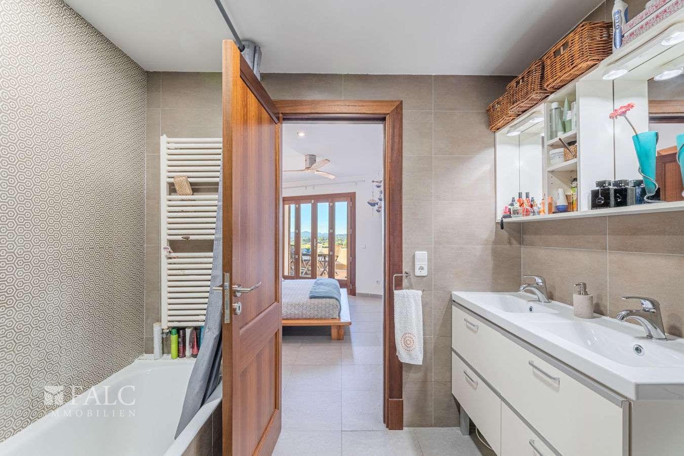 doppelhaushaelfte-campanet-16