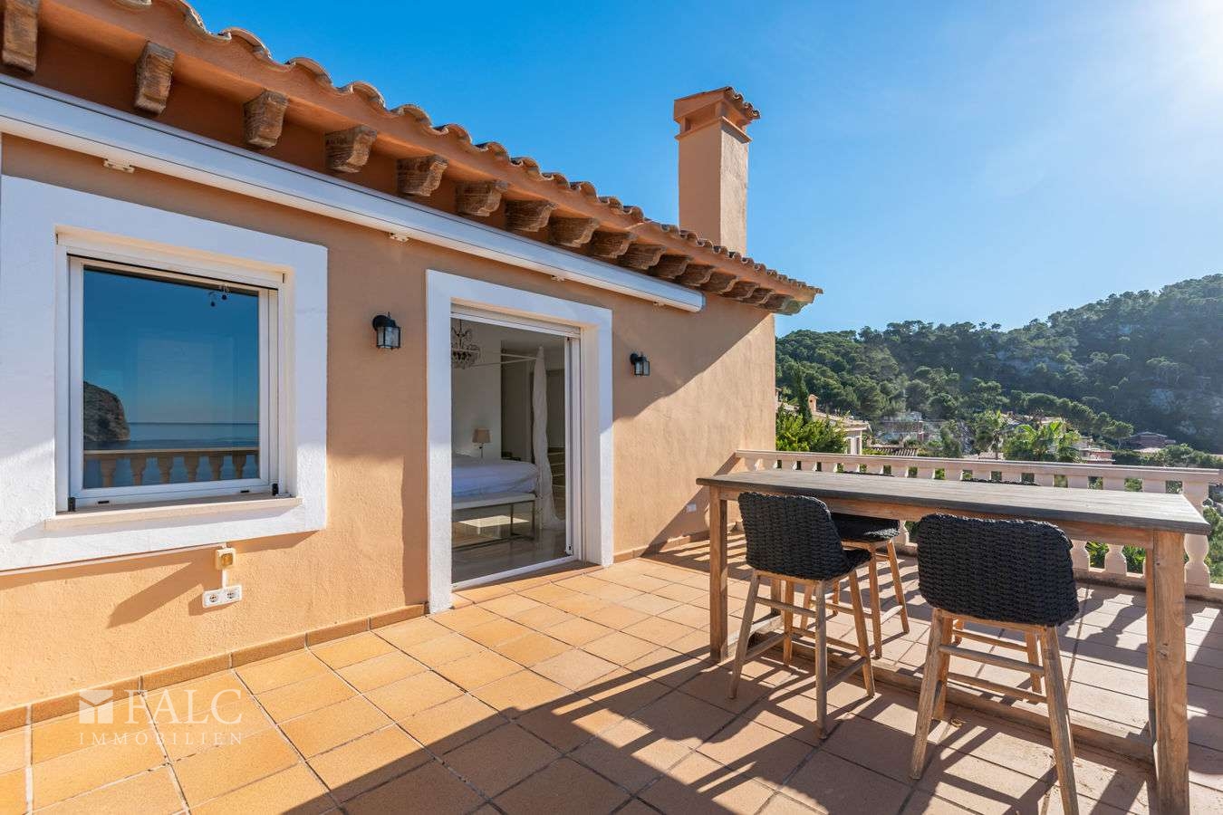 villa-camp-de-mar-25