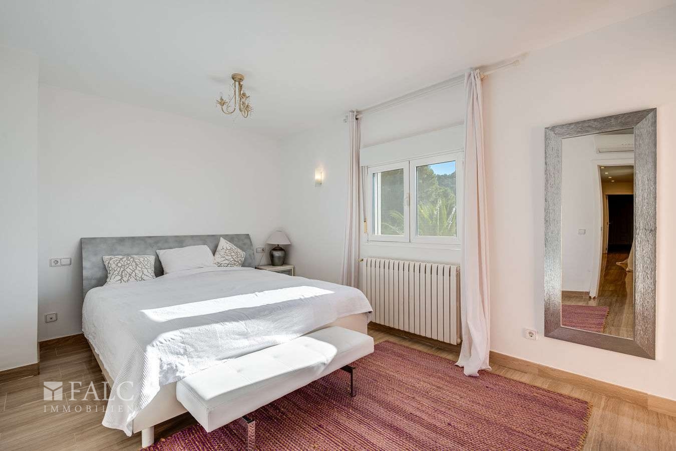 villa-camp-de-mar-18