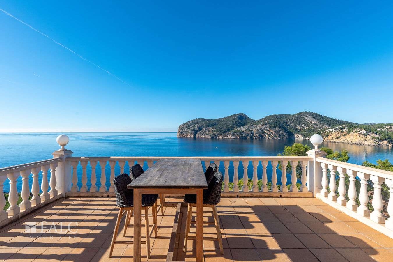 villa-camp-de-mar-27